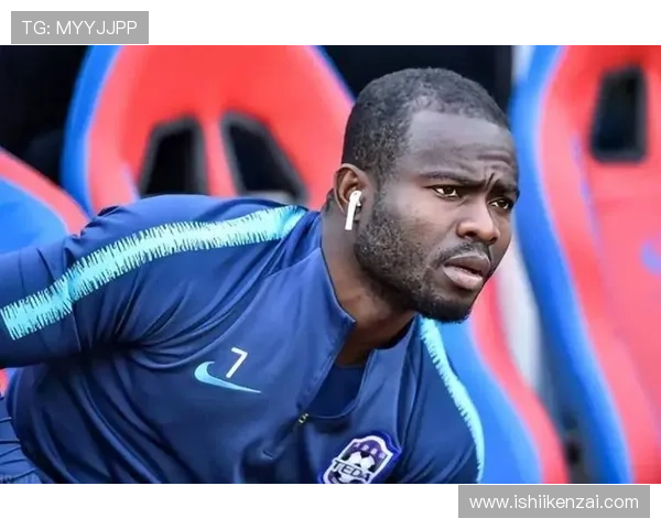 阿奇姆彭正式签约大连英博开启新篇章